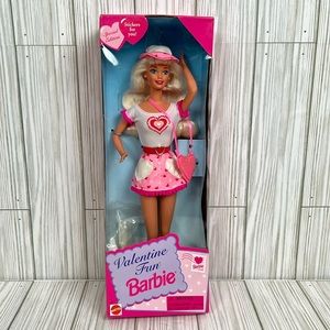 1996 Mattel Valentine Fun Barbie Doll #16311 Special Edition W/Stickers NRFB‎